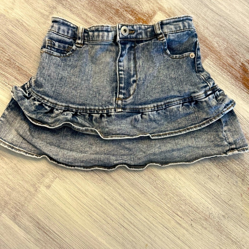 Girls Chelsea & Violet Blue Denim Ruffle Skirt Size 6